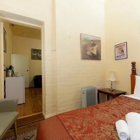 Edinburgh Gallery Bed & Breakfast Hobart Exterior photo